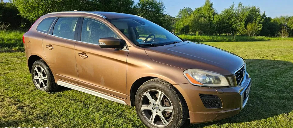 małopolskie Volvo XC 60 cena 52000 przebieg: 255575, rok produkcji 2011 z Myślenice